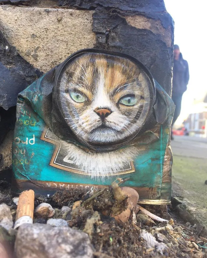 Artist Leaves His Paintings For People To Find After Getting Rejected By Art Galleries