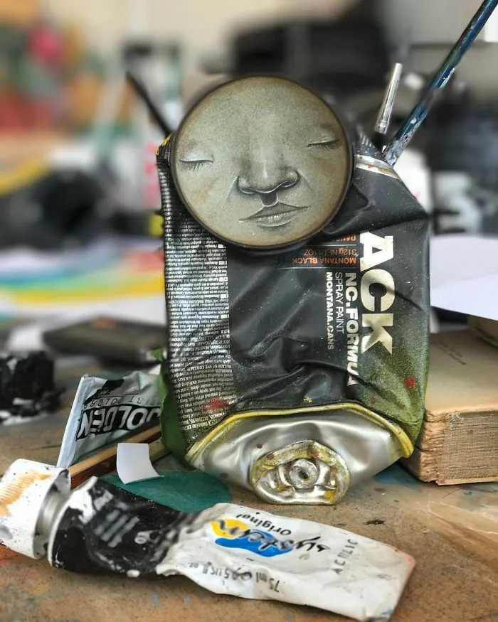 Artist Leaves His Paintings For People To Find After Getting Rejected By Art Galleries