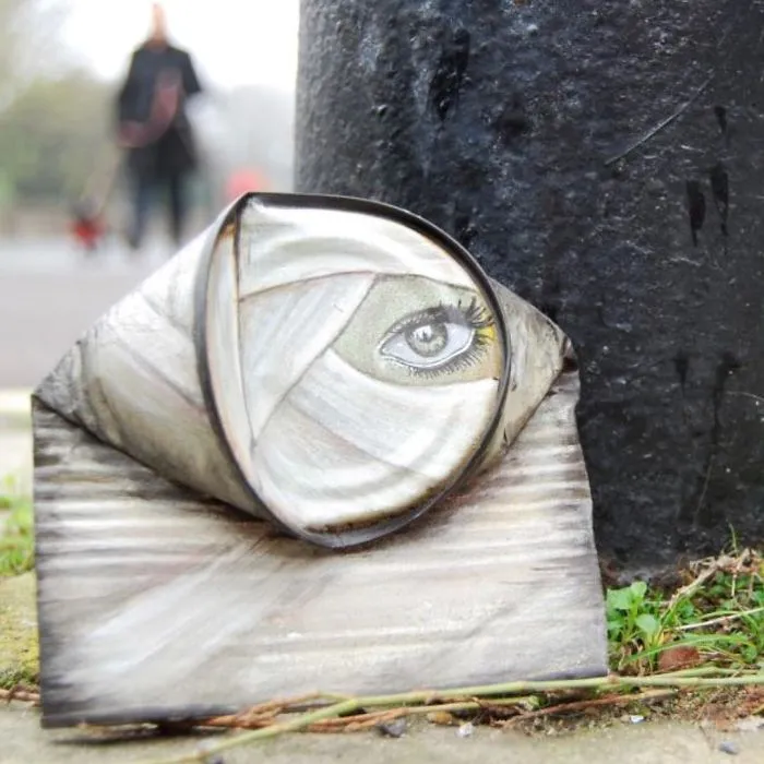 Artist Leaves His Paintings For People To Find After Getting Rejected By Art Galleries