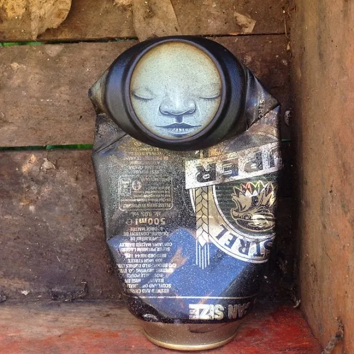 Artist Leaves His Paintings For People To Find After Getting Rejected By Art Galleries