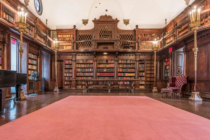 House Of The Redeemer Library, New York, NY
