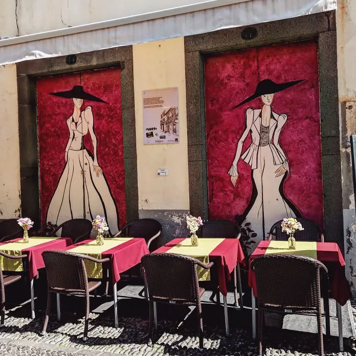 The Painted Doors Project: I Took Pictures Of Beautiful Doors In Madeira (27 Pics)