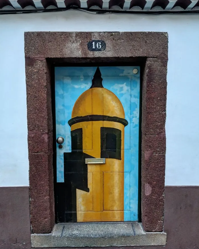 The Painted Doors Project: I Took Pictures Of Beautiful Doors In Madeira (27 Pics)
