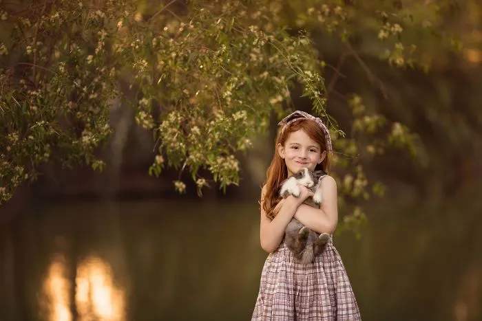My Daughter Has A Special Bond With Animals And I Capture It In My Photos (20 Pics)