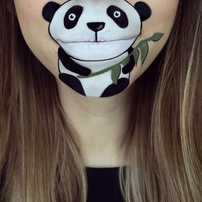 Makeup Artist Turns Her Lips Into Pop Culture Characters, And It’s So Real It’s Confusing