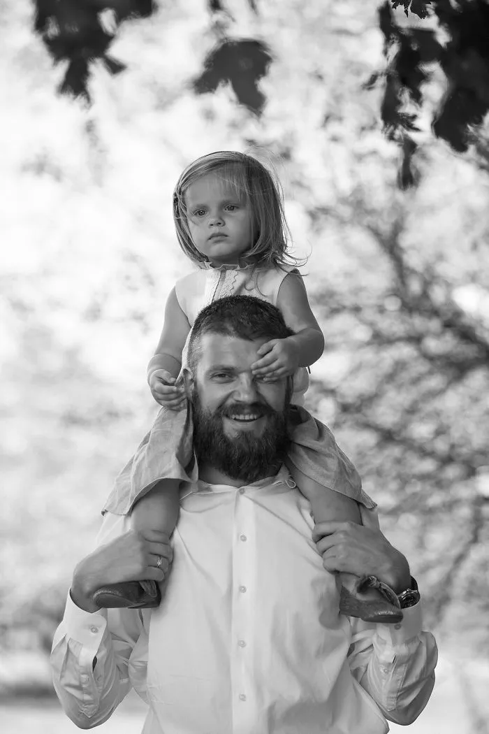 I Photograph The Special Bond Between Fathers And Their Children That I’ve Never Experienced Myself