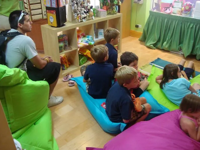 During A 12 Hour Flight Delay My Boyfriend Wandered Off. When I Found Him He Was In The Middle Of A Pixar Movie Marathon With A Group Of 5 Year Olds. He's The One For Me