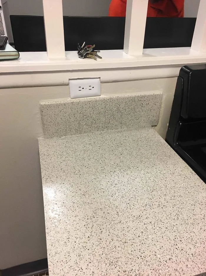 Just Moved In And Noticed This