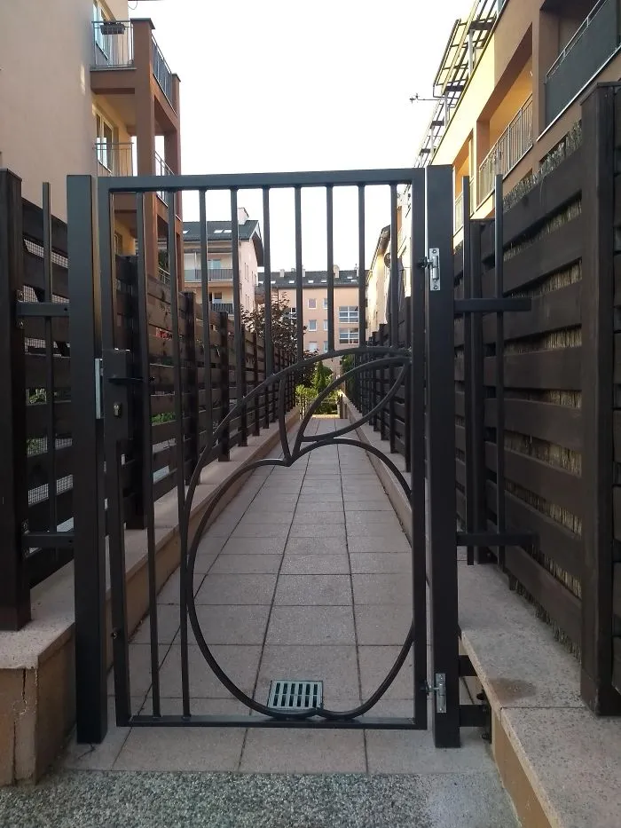 Esta puerta