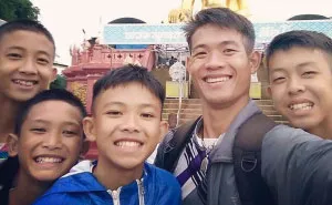 The Way This Football Coach Kept 12 Boys, Trapped In A Thai Cave, Alive For 18 Days Goes Viral