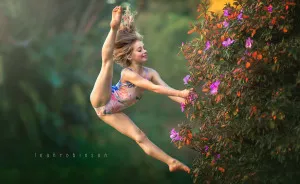 Australian Photographer Takes Incredible Images Of Young Dancers In Nature, And The Results Are Stunning