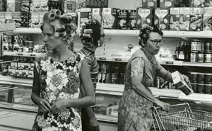 61 Rare Vintage Photos Of Grocery Stores That May Surprise You