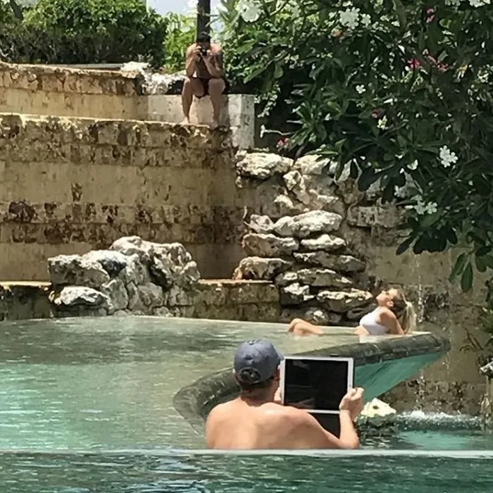 20+ Novios llegando al "extremo" para hacer esa foto perfecta de Instagram para su novia