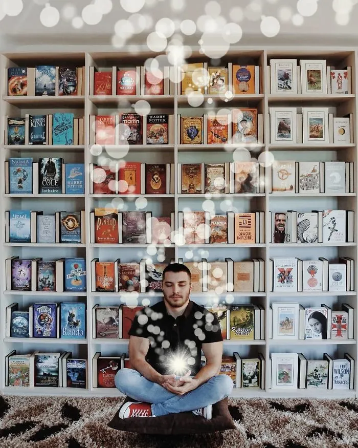 Book-Loving Guy Turns His Massive Library Into Art And His 120k Instagram Followers Approve