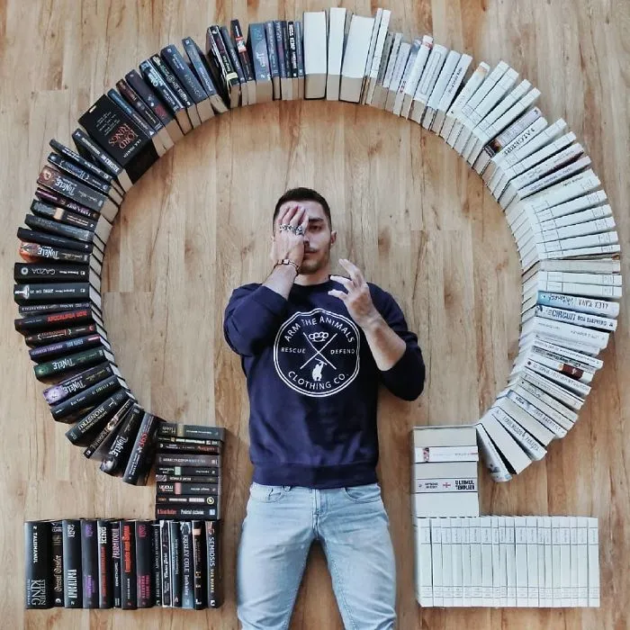 Book-Loving Guy Turns His Massive Library Into Art And His 120k Instagram Followers Approve
