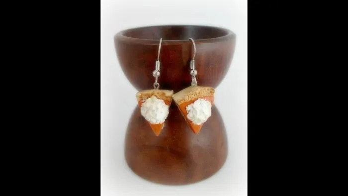 Make These Pumpkin Pie Earrings Yourself...yes You Can!