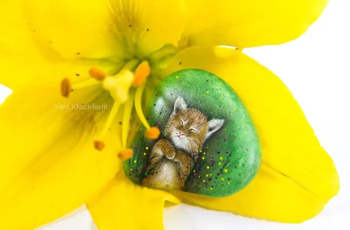 I Create Miniature Paintings Of Tiny Worlds