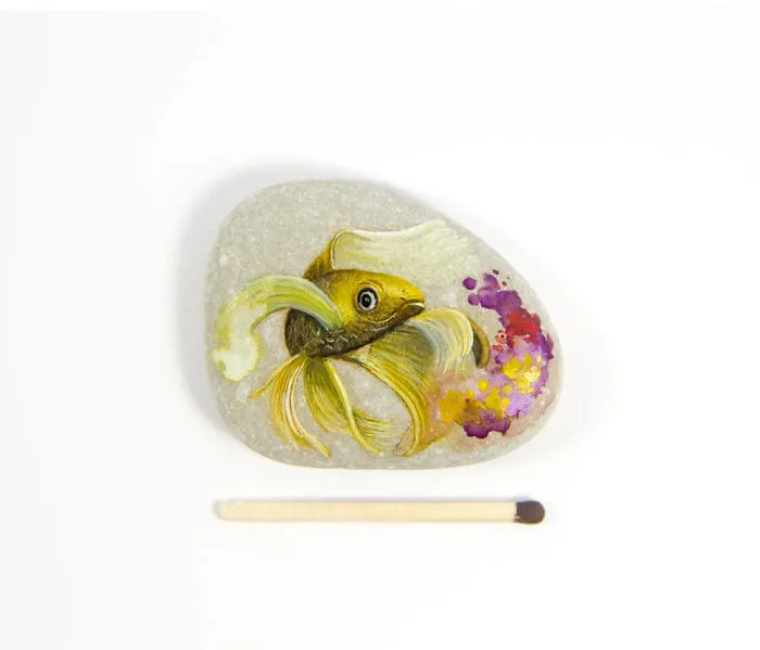 I Create Miniature Paintings Of Tiny Worlds