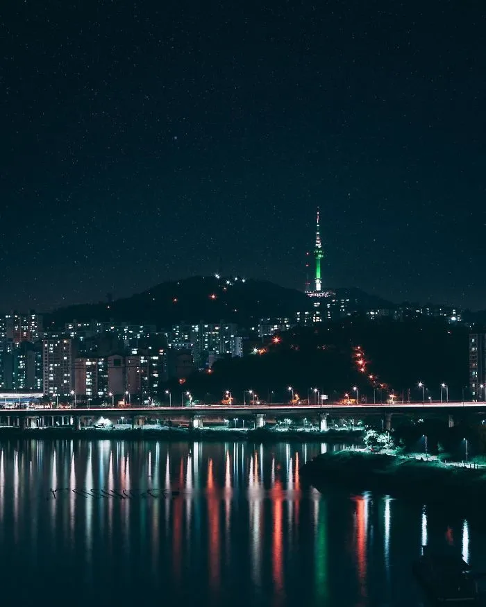 I Moved To Seoul From The US Two Years Ago To Be An English Teacher, And Here Are Some Of The Photos I've Taken