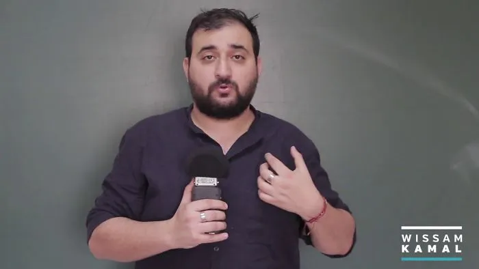 Lebanese Stand Up Comedian Learns Sign Language To Perform A Show For The Deaf Community.