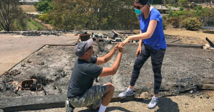 The Couple Lost The House In A Fire, But The Husband Returned The Happiness To The Family Directly On The Ashes