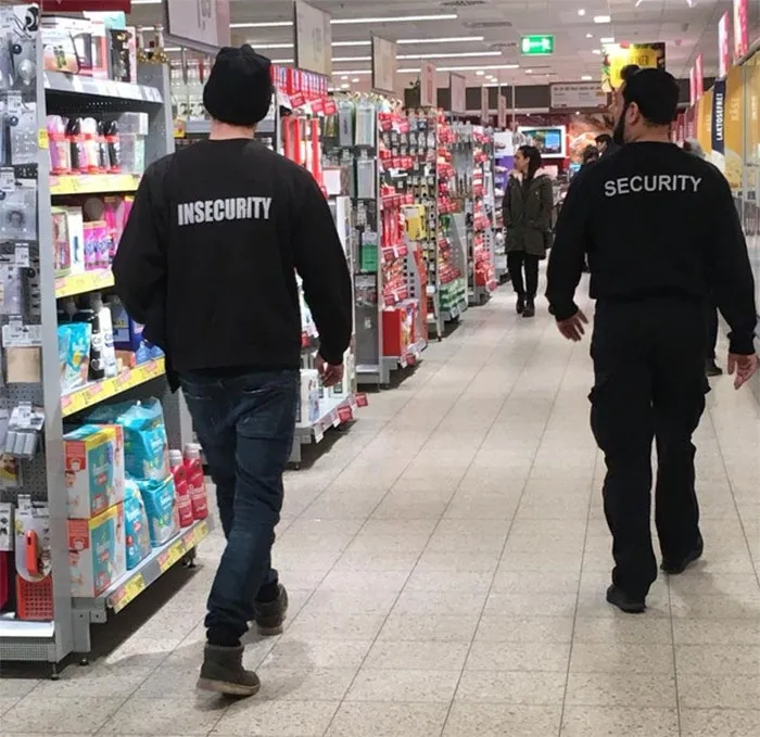 50 Times People Couldn't Believe Their Eyes At The Store