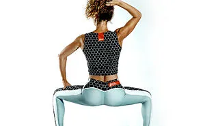 Former Kpmg Accountant Started Designing Leggings And They Look Awesome