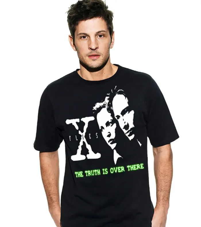 This Store Sells T-Shirts With Incorrect Quotes, And You Probably Won’t Make It To The End Of The List
