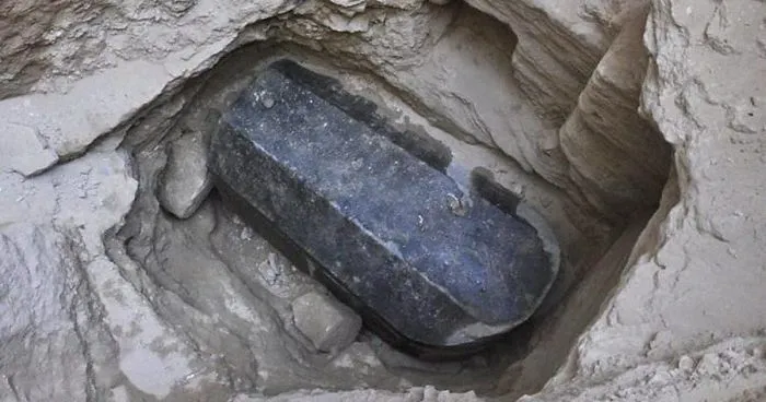 Archaeologists Found A Massive Black Coffin In Egypt, And The Internet Is Freaking Out