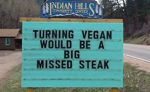 Someone In Colorado Is Putting The Funniest Signs, And The Puns Are Priceless (50 Pics)