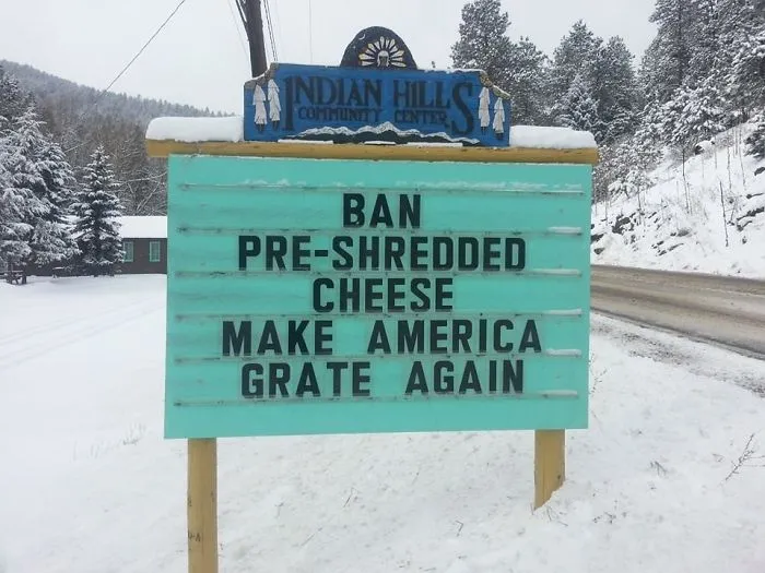 Indian Hills Sign