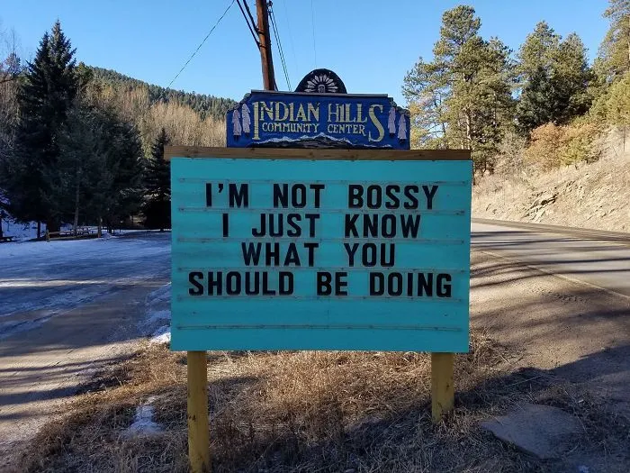 Indian Hills Sign