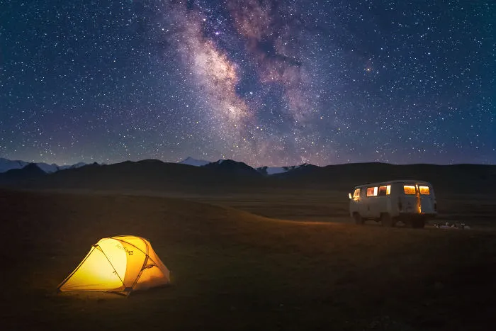 Acampada en el valle de Sary-Jaz, en la frontera entre Kirguistán y China