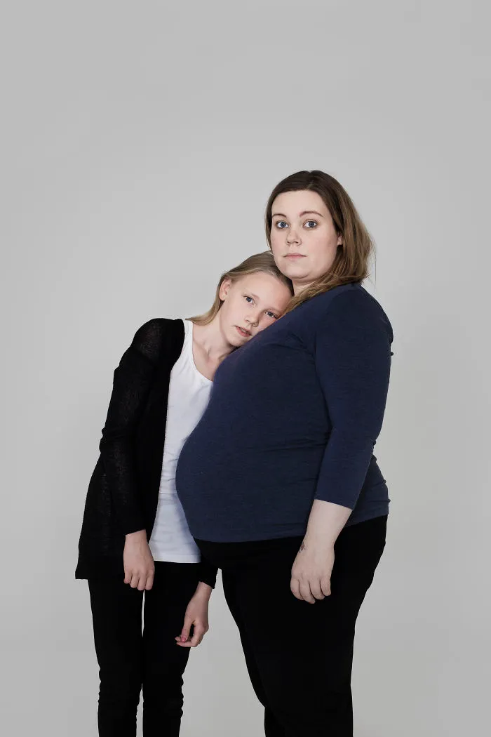 Mothers And Daughters From Iceland Pose In This Photosession And They All Have One Thing In Common