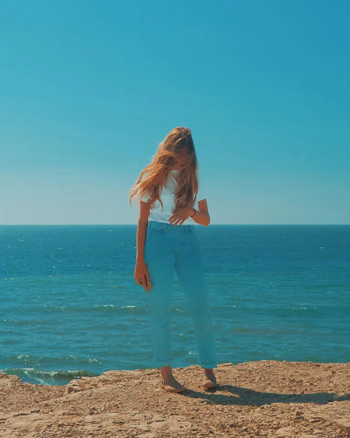 The Way These Clothes Match The Background