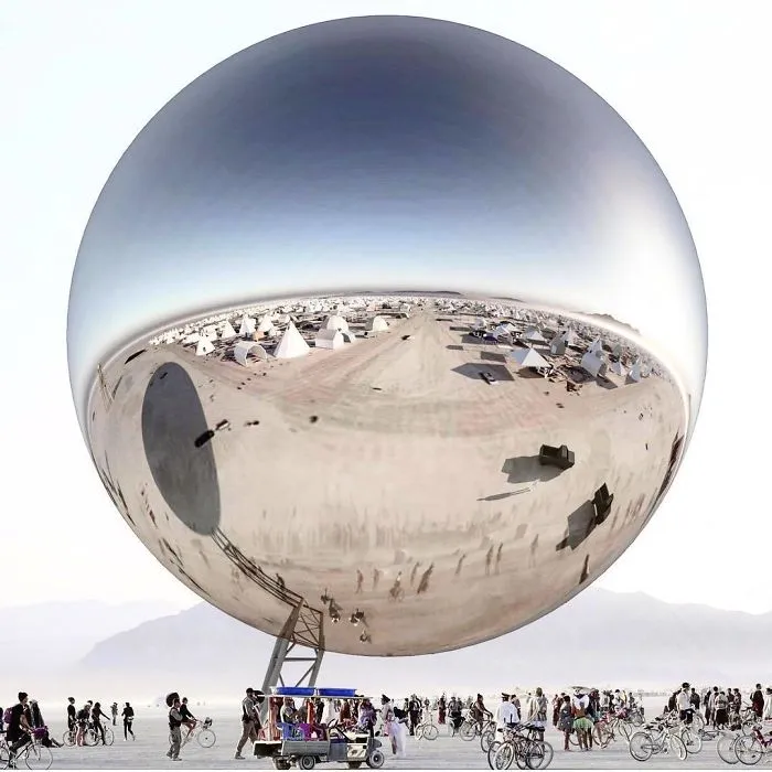 110 Epic Photos From Burning Man 2018 That Prove It’s The Craziest Festival In The World