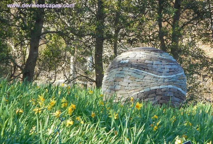 Visionary Eco-Art: I Take Bits Of Stone And Fit Them Together