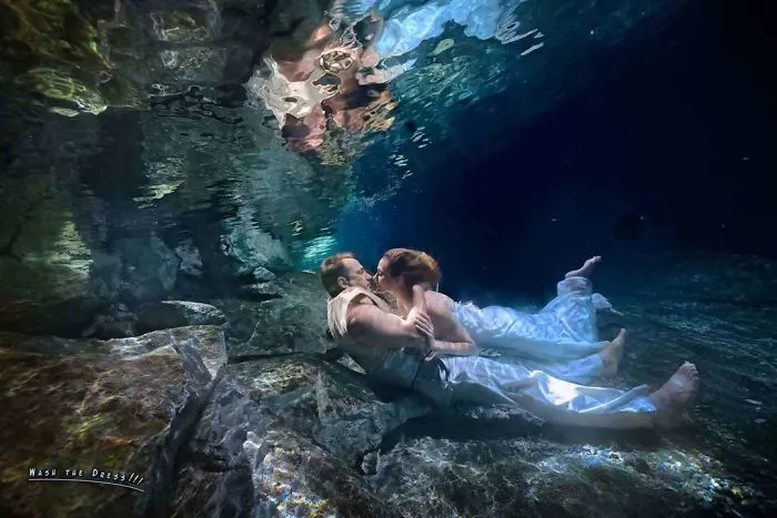 I’ve Been Photographing Couples Underwater For 21 Years And Here Are My Favorite Shots