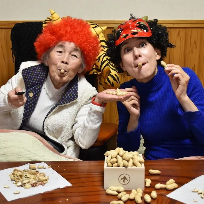 Ever Since This 90-Year-Old Japanese Grandma Discovered Photography She Can’t Stop Taking Hilarious Self-Portraits (New Pics)