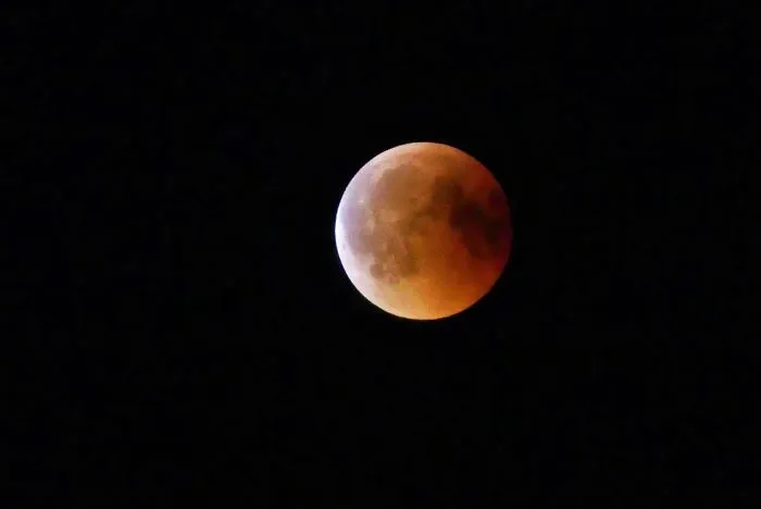 Red Moon