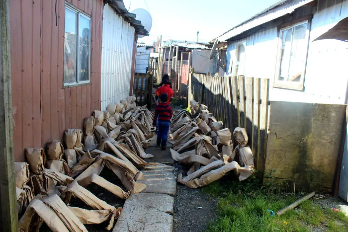 250 Life-Sized Paper People Invade The Streets To Reflect On Public Spaces In Chile