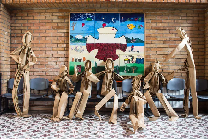 250 Life-Sized Paper People Invade The Streets To Reflect On Public Spaces In Chile