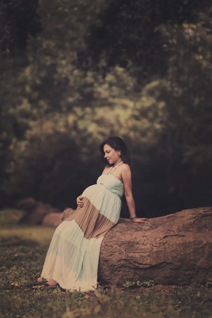 10 Best Maternity Photos Of A Single Couple Shoot By Me