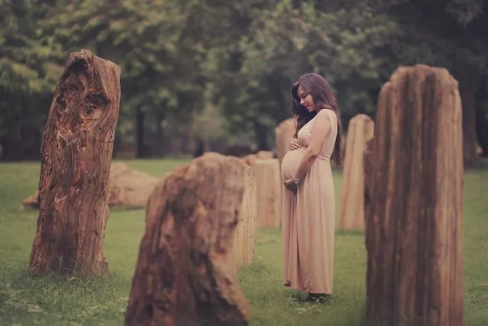 10 Best Maternity Photos Of A Single Couple Shoot By Me