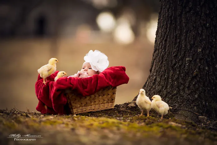 These Epic Photos Of Kids And Barnyard Animals Will Make You Wish You Grew Up On A Farm