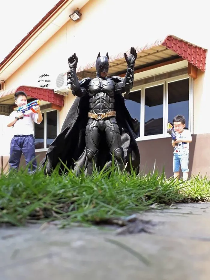 The Way This Man Takes Pictures With Superheroes Is Both Genius And Funny