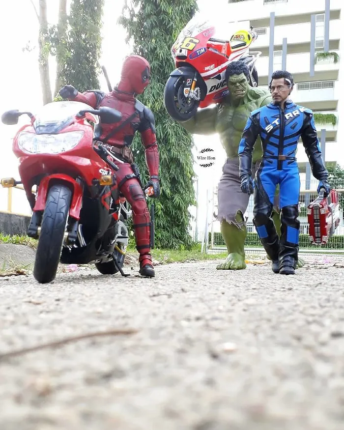 The Way This Man Takes Pictures With Superheroes Is Both Genius And Funny