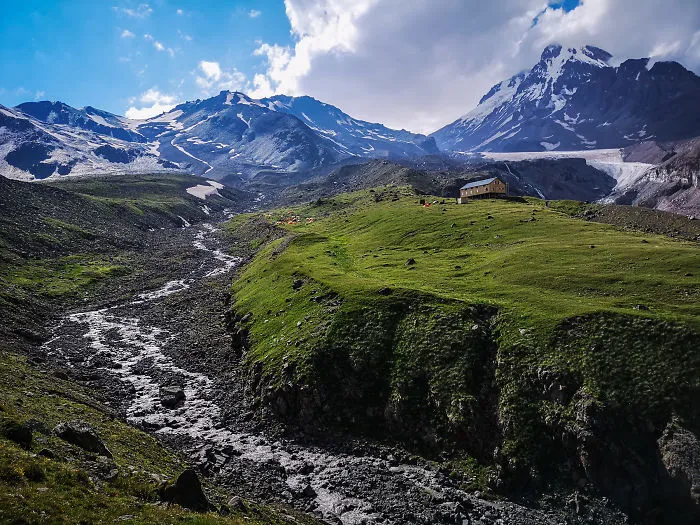 Expedition To Mount Kazbek: Day 2 - From Tbilisi To 2990 M. Elevation