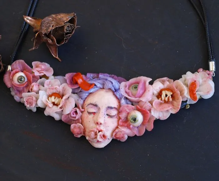 I'm A Sculptor And I Use My Skills To Create Unusual Jewelry