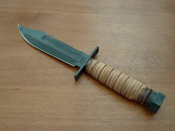 How To Remove A Sharp Object From A Deep Wound